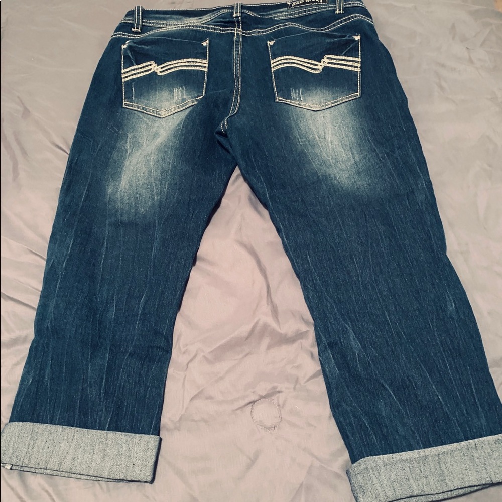 Jean capris - Picture 2 of 2